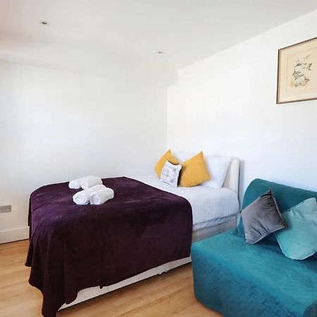 Lovely Private Bedrooms In Euston, Central London Exterior foto